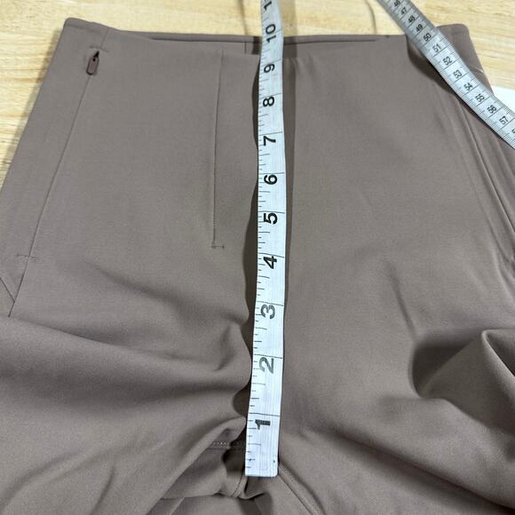 Lululemon Smooth Fit Pull-On High-Rise Pant Regular Taupetastic Size 0 NWT - Picture 11 of 12